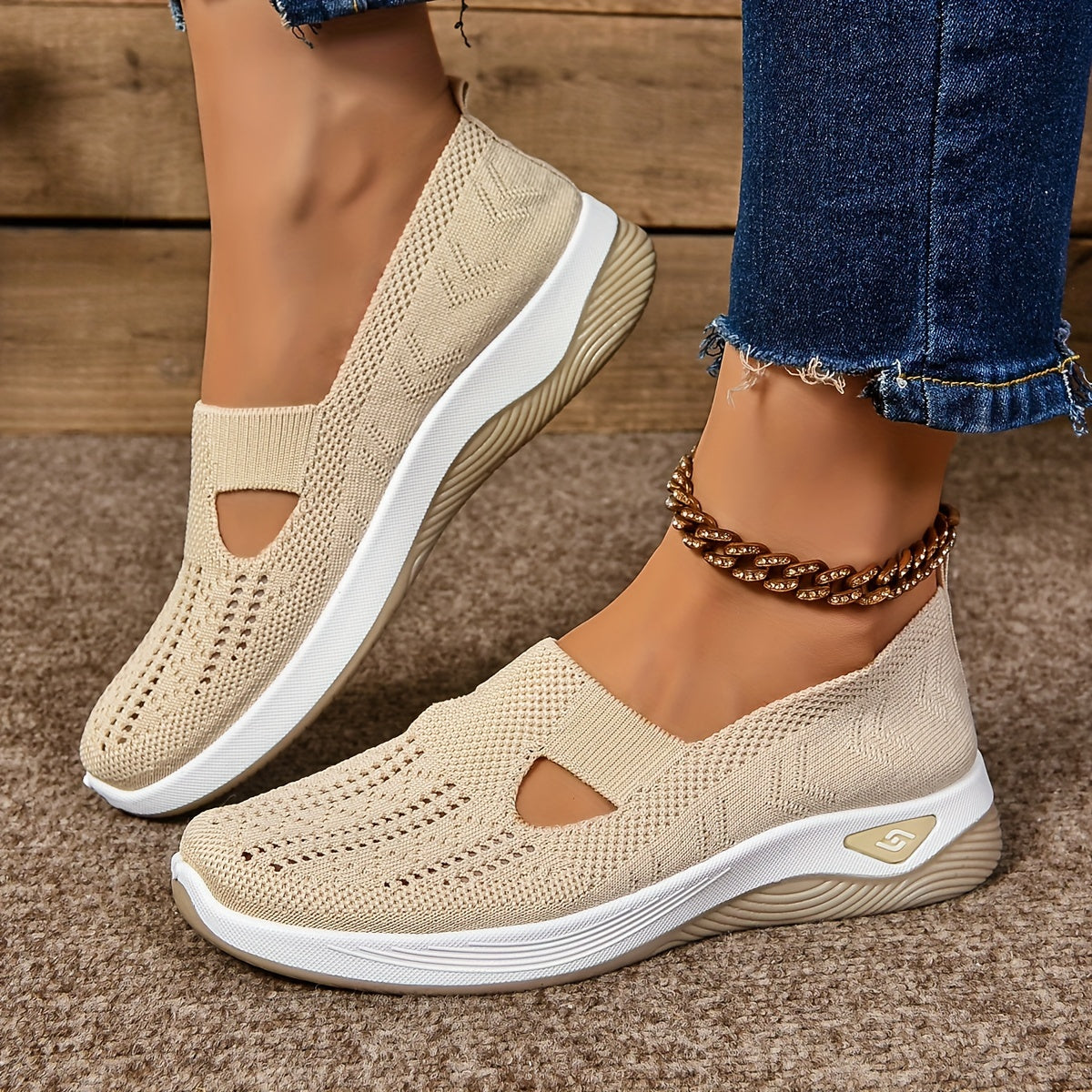 Pustende slip-on sneakers i strikk for dame – lette og avslappede