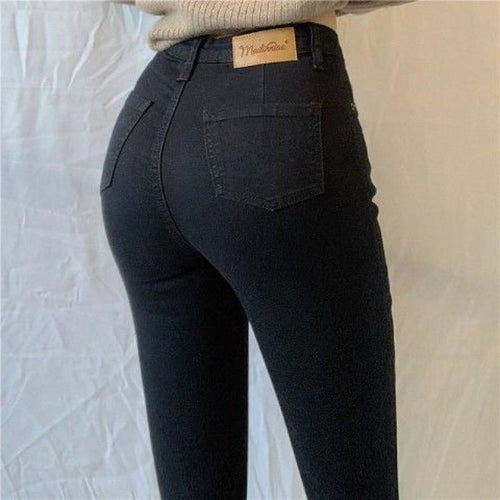 Rett jeans med høyt liv og slitte detaljer for dame – full lengde eller 7/8