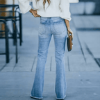 Utsvingt stretchjeans med høyt liv for dame – lys vintagevask i boho-stil