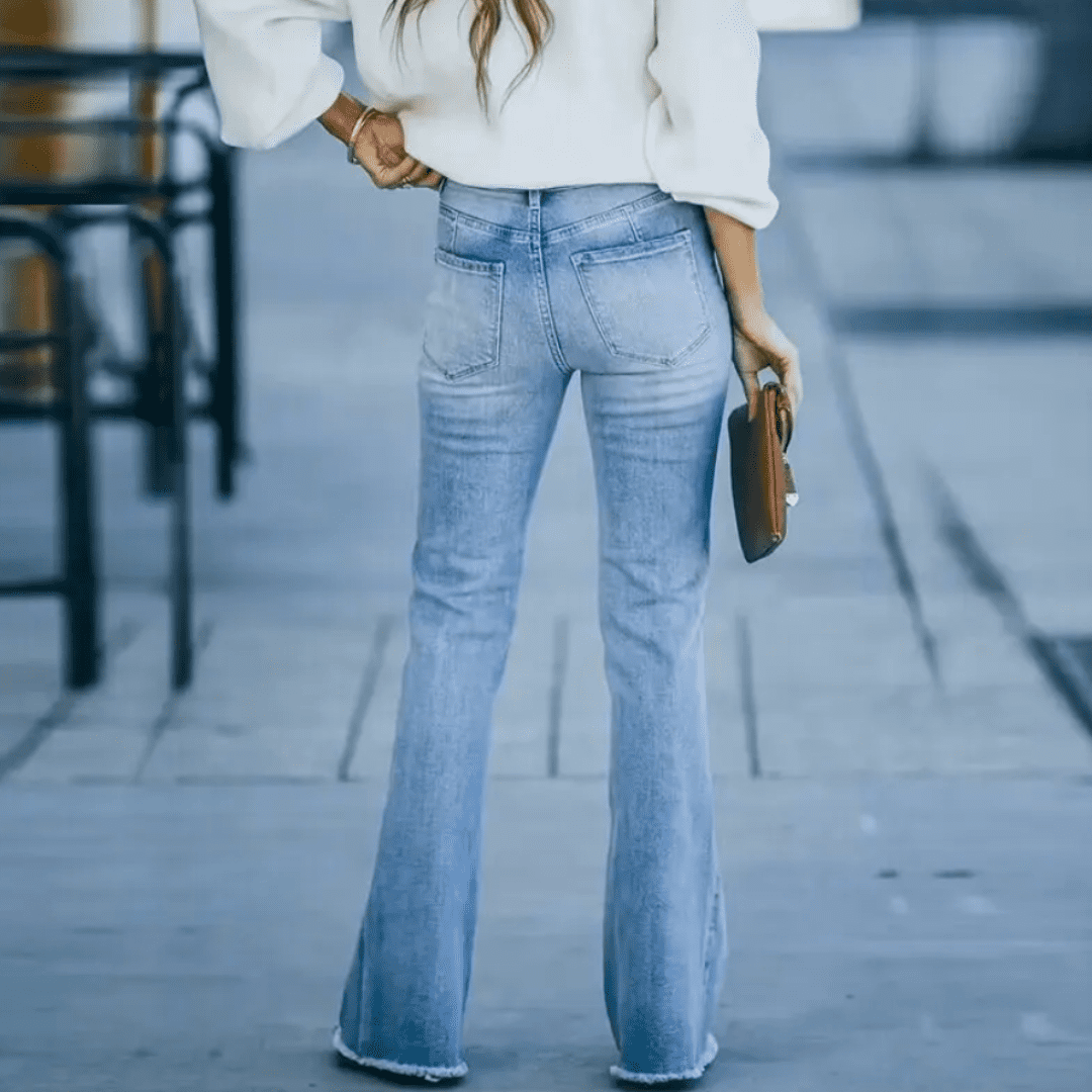 Utsvingt stretchjeans med høyt liv for dame – lys vintagevask i boho-stil