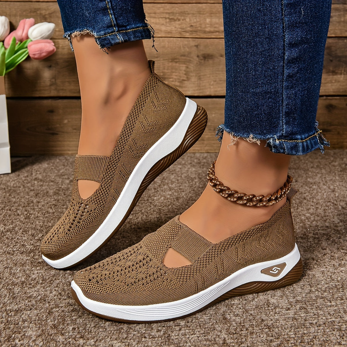 Pustende slip-on sneakers i strikk for dame – lette og avslappede