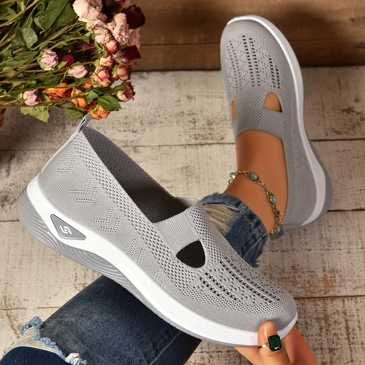 Pustende slip-on sneakers i strikk for dame – lette og avslappede