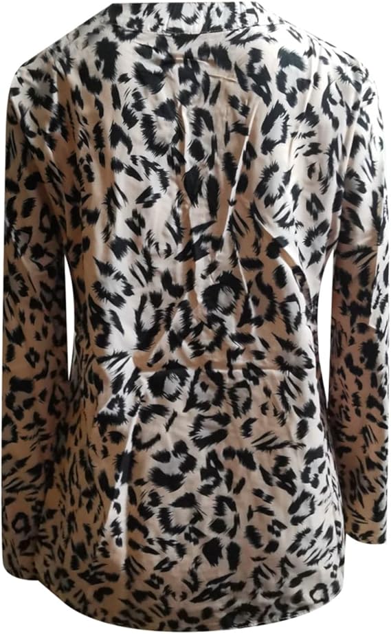 Bluse med leopardmønster for dame – trendy og feminin topp