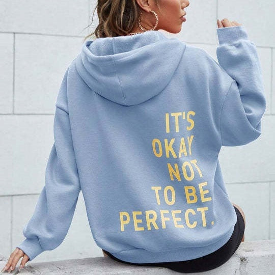 Avslappet langermet hoodie for dame – klassisk hettegenser i åtte farger