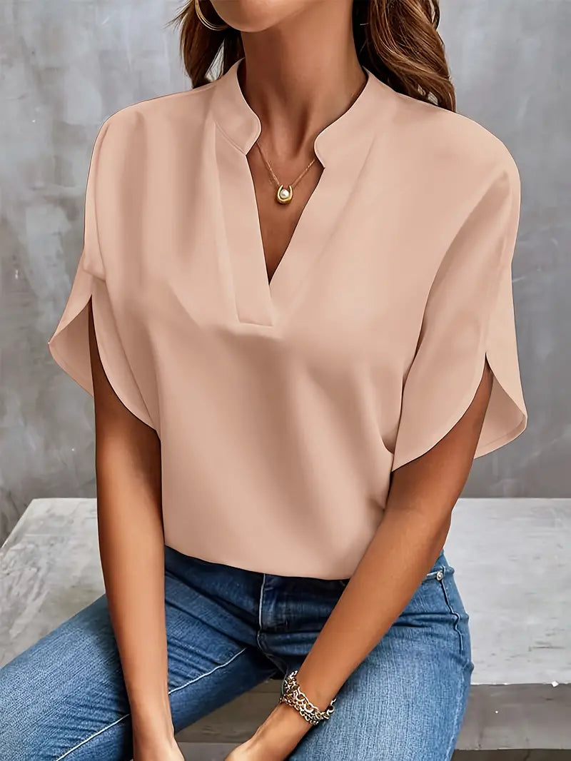 Lett og elegant bluse for dame – tidløs basisbluse i åtte farger
