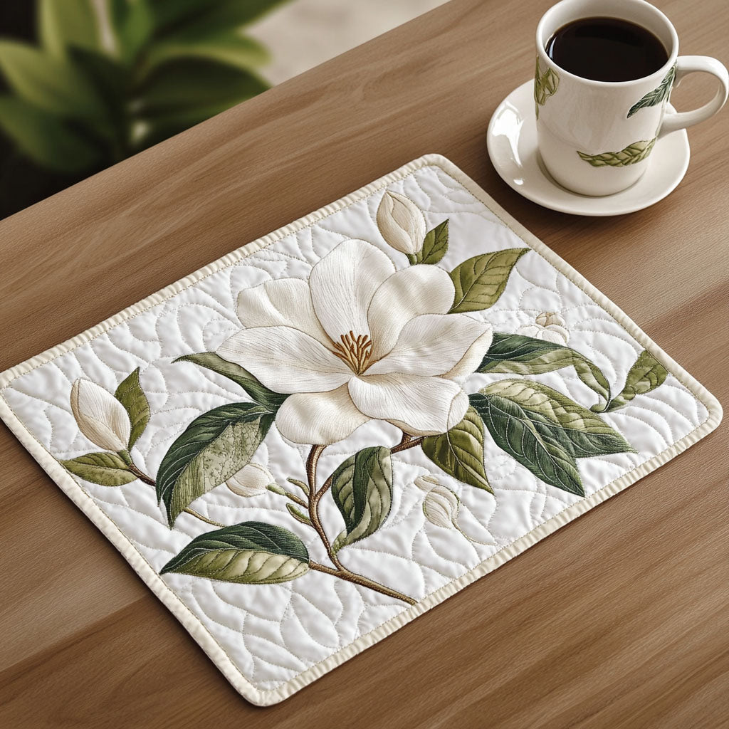 Bordbrikke - Elegant hvit magnolia
