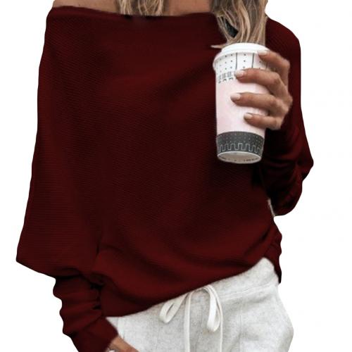 Off-shoulder genser for dame – feminin genser som viser skuldrene