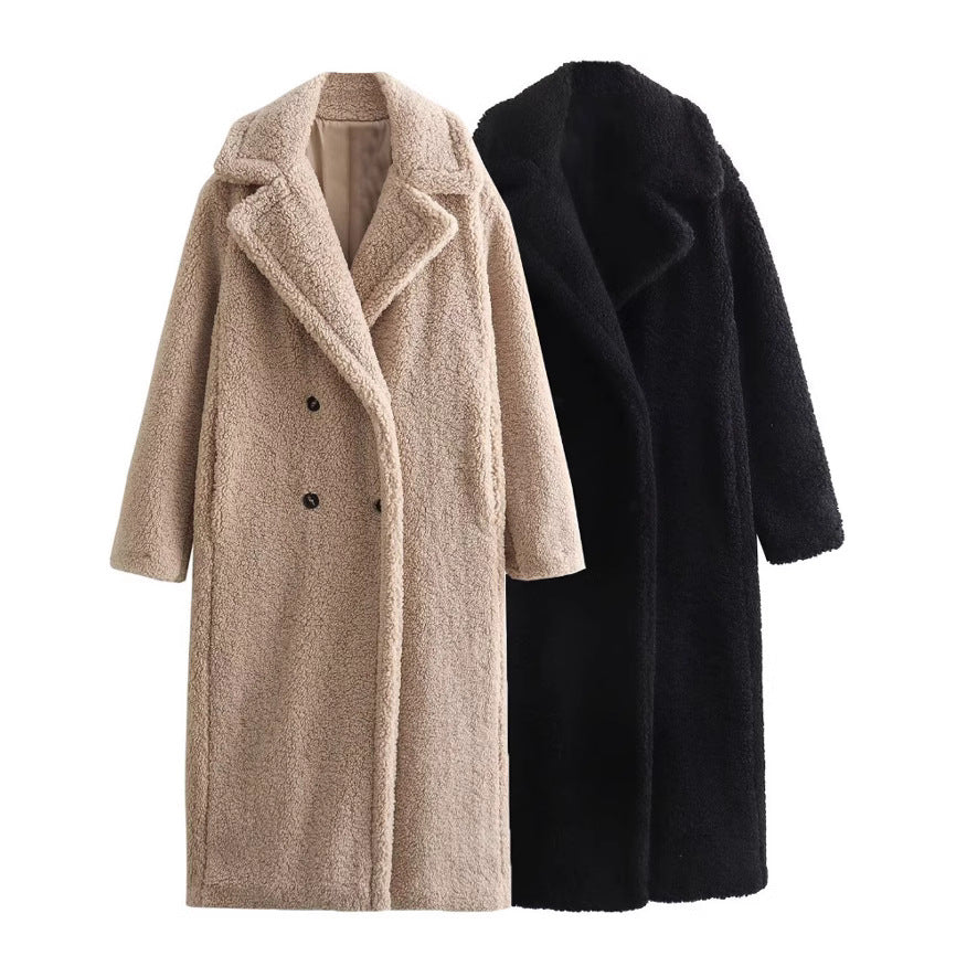 Lang oversized teddykåpe med dobbeltspent lukking og slag for dame