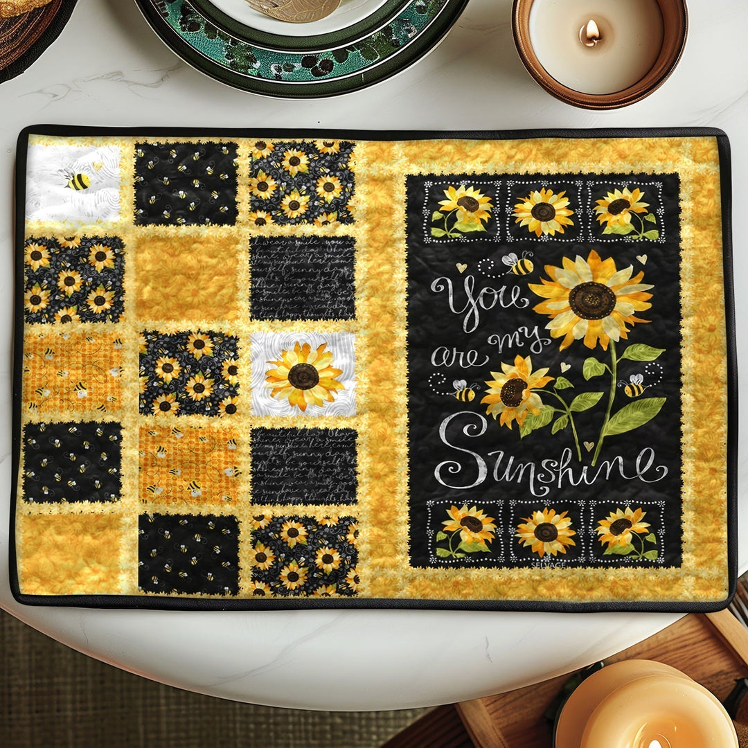 Bordbrikke - Solsikker i rutet patchwork