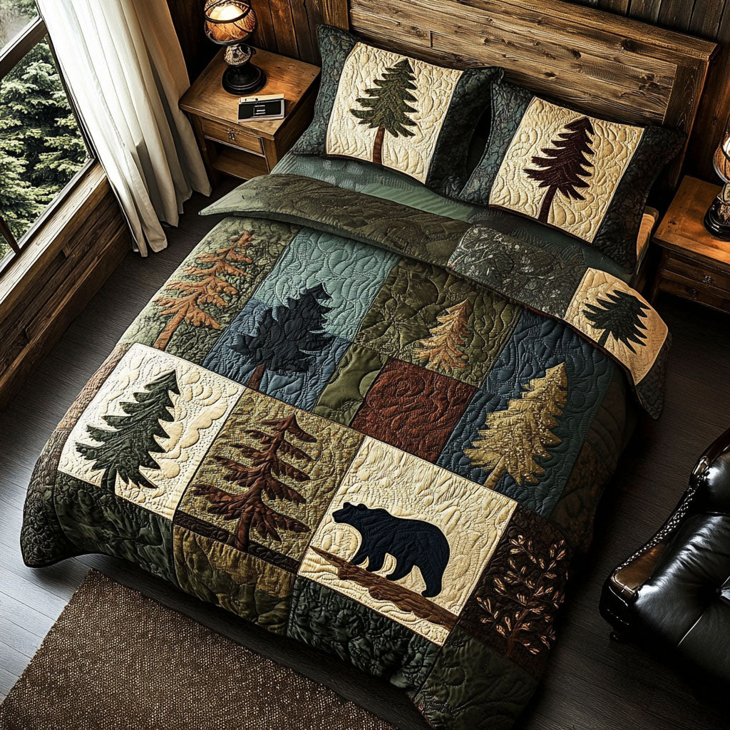 Sengesett 3 deler - Bjørn og granskog i patchwork