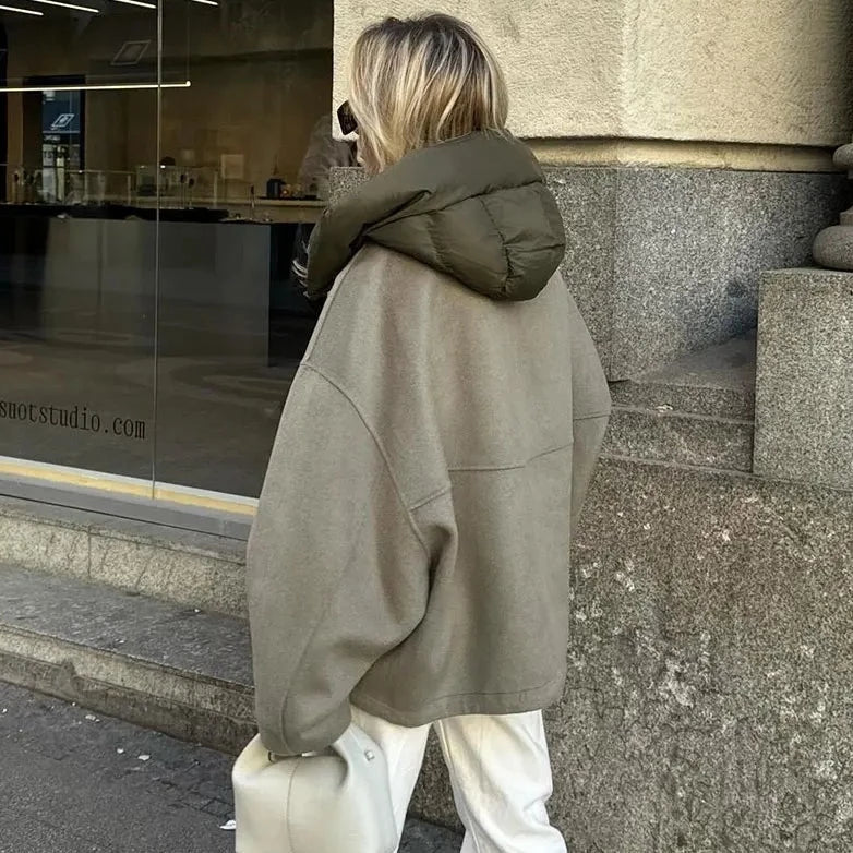 Løs og varm hettejakke for dame – avslappet jakke i grønn, grå og svart
