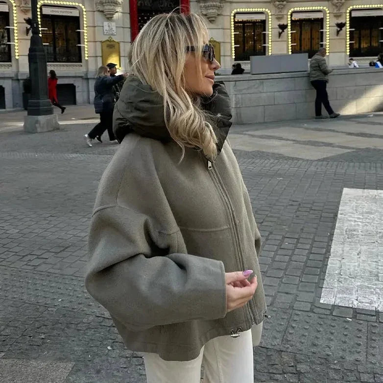 Løs og varm hettejakke for dame – avslappet jakke i grønn, grå og svart