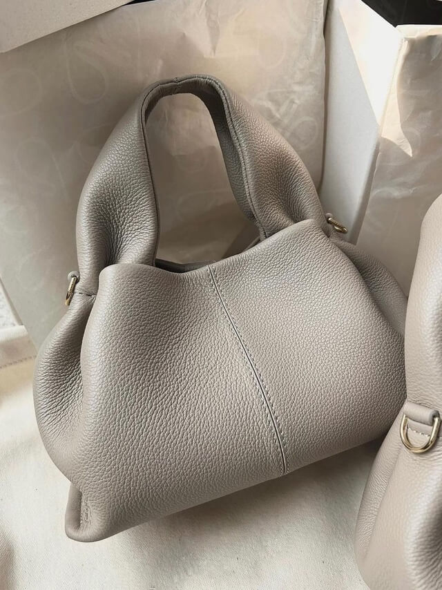 Håndveske med glidelås for dame – slank skulderveske i mini og medium