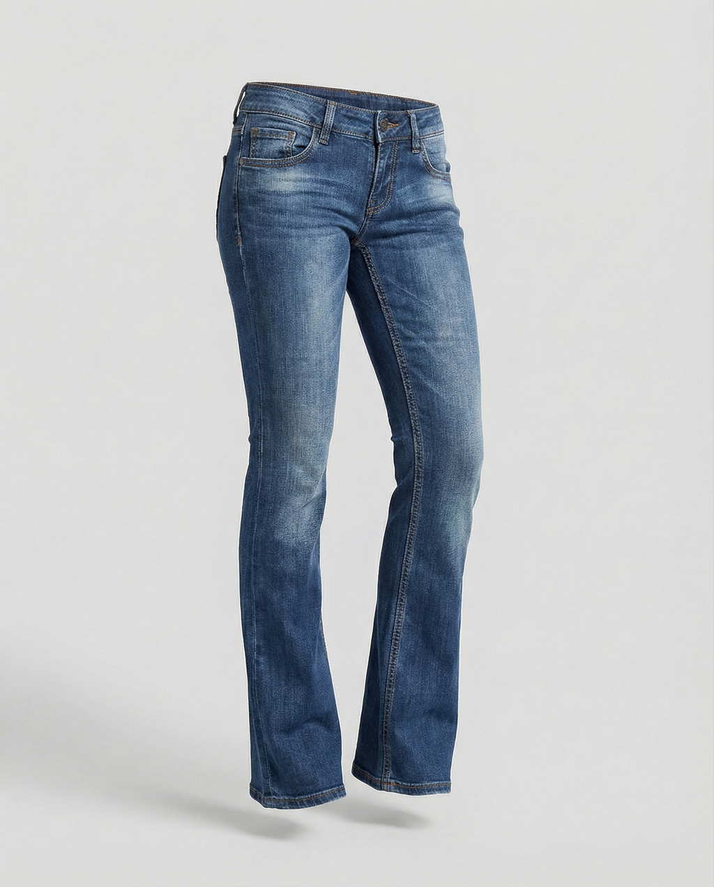 Flare jeans med lavt liv for dame – utsvingt jeans i 70-tallsstil