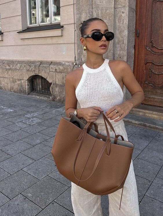 Romslig vintage tote bag i kalveskinn for dame – skulderveske med mykt fôr