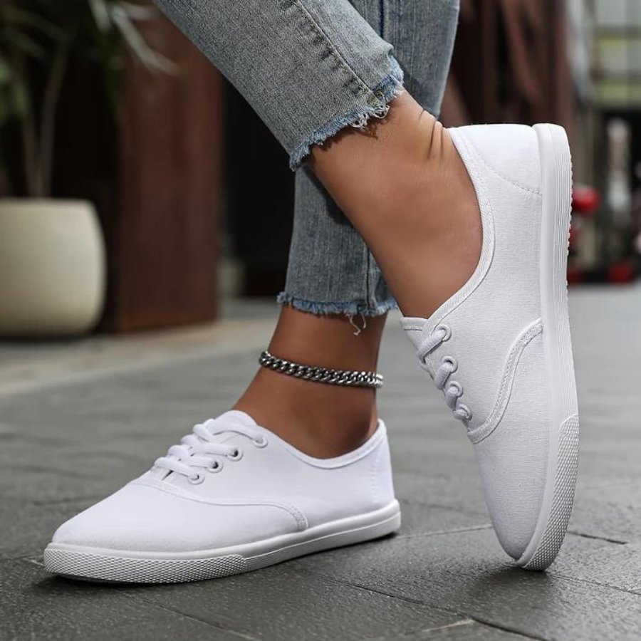 Klassiske canvas sneakers med snøring for dame – lette og pustende