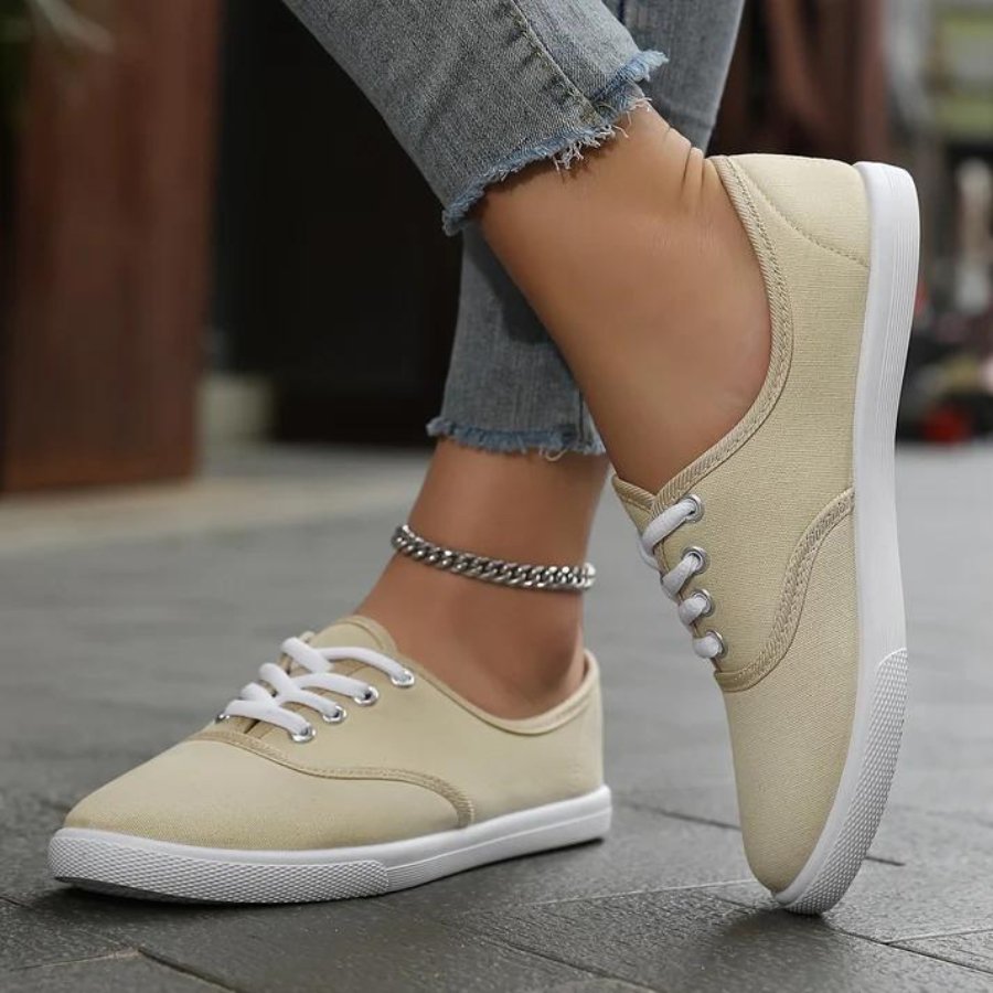 Klassiske canvas sneakers med snøring for dame – lette og pustende