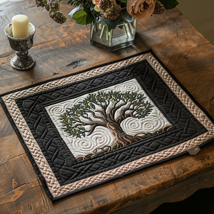 Bordbrikke - Klassisk keltisk eik