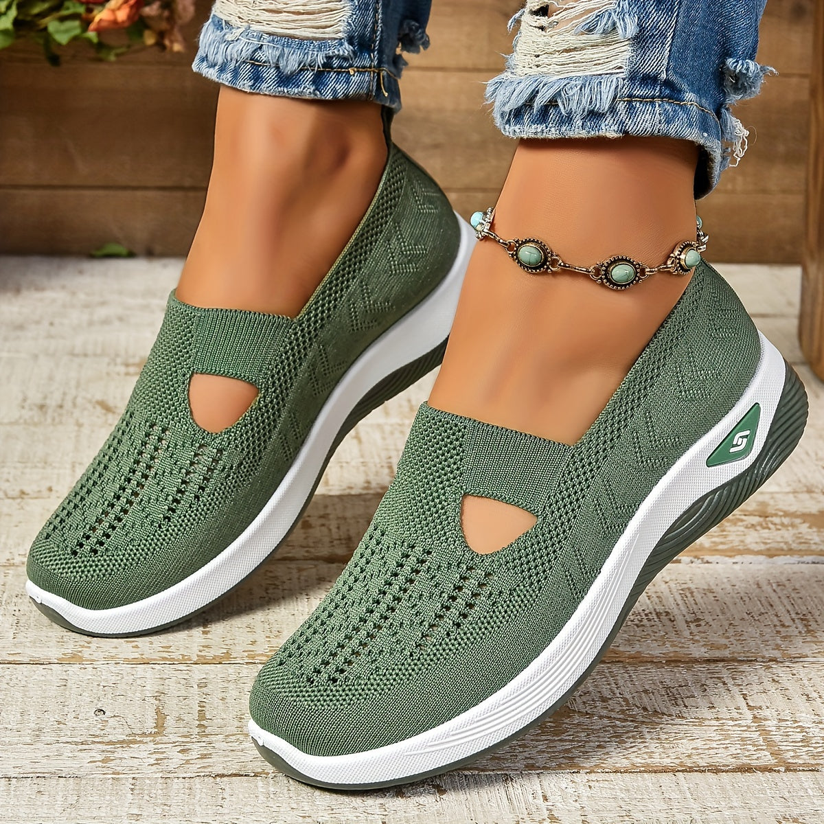 Pustende slip-on sneakers i strikk for dame – lette og avslappede