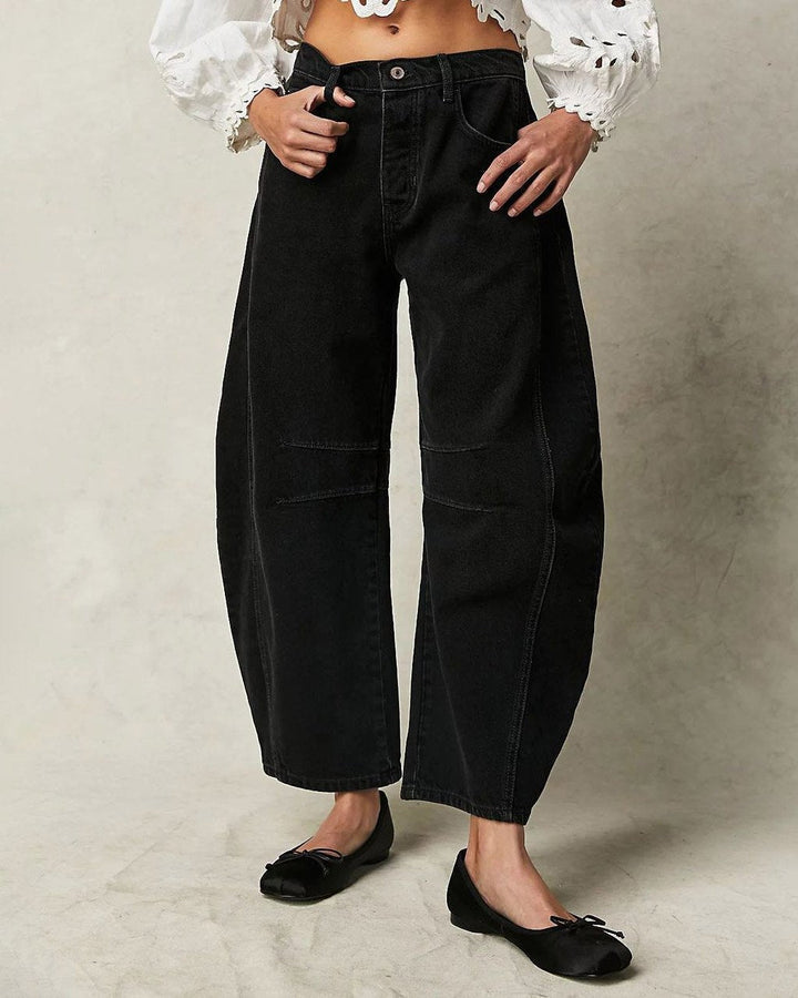 Rett jeans for dame – klassisk straight leg i svart, blå og lys turkis