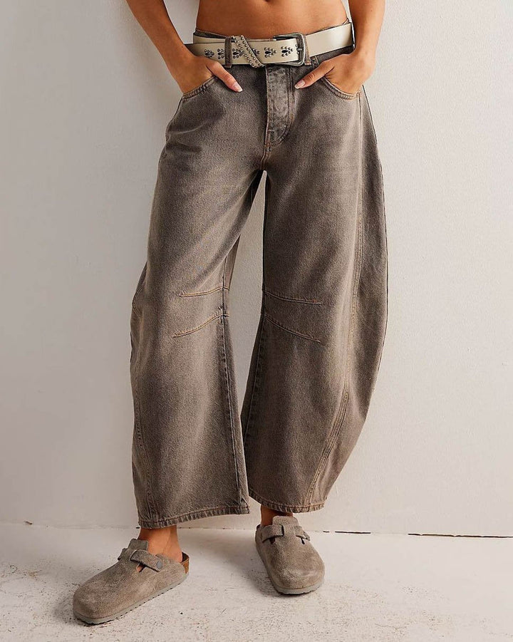 Rett jeans for dame – klassisk straight leg i svart, blå og lys turkis
