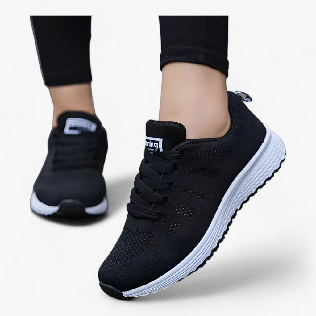 Flate mesh sneakers for dame – lette og pustende til hverdags